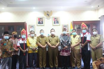 FPK DORONG PEMKAB LAMTIM GALI CIRI KHAS DAERAH DAN FASILITASI PENINGKATAN PERAN MASYARAKAT ADAT